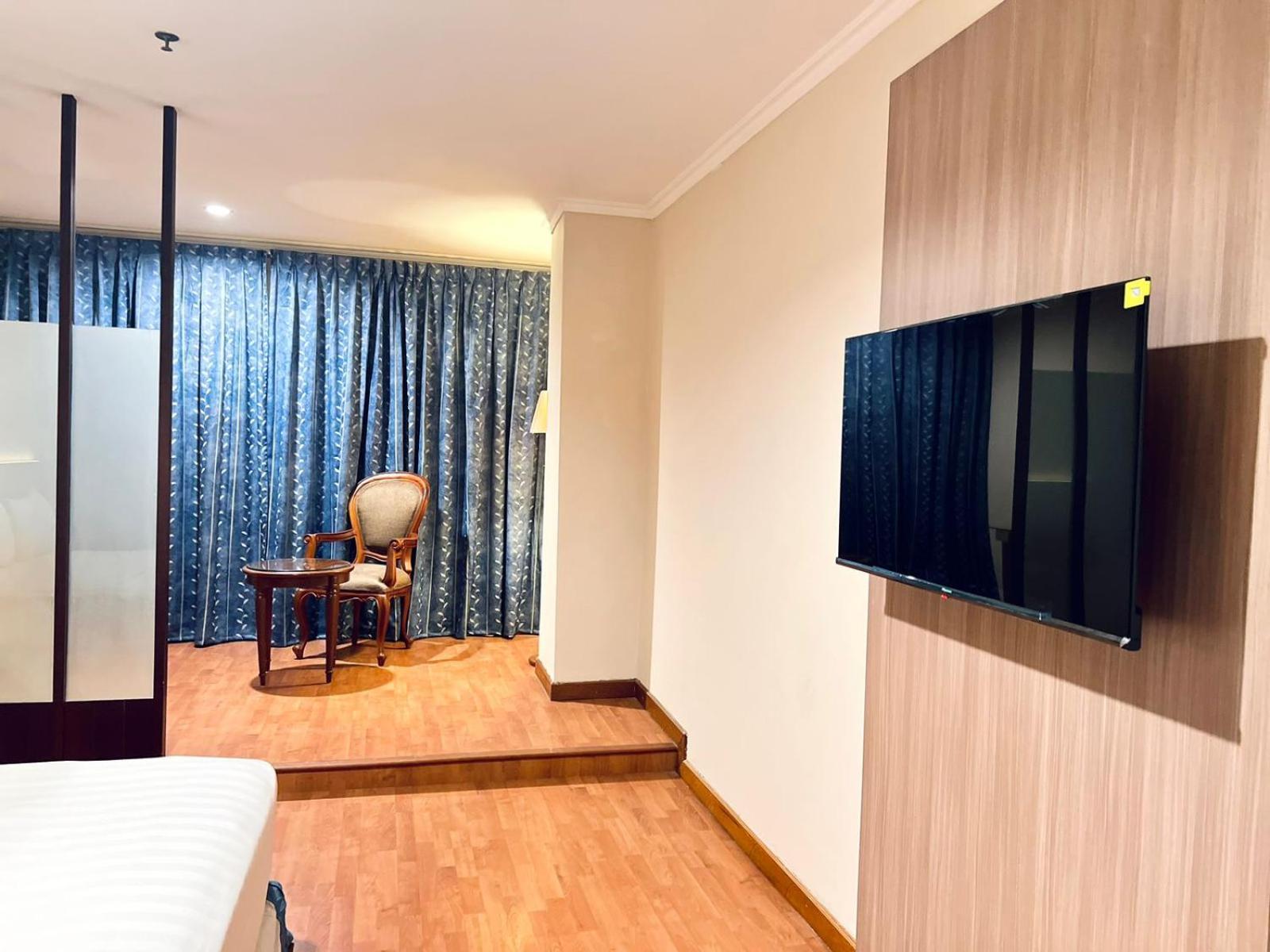 פאלמבאנג Royal Asia Hotel מראה חיצוני תמונה