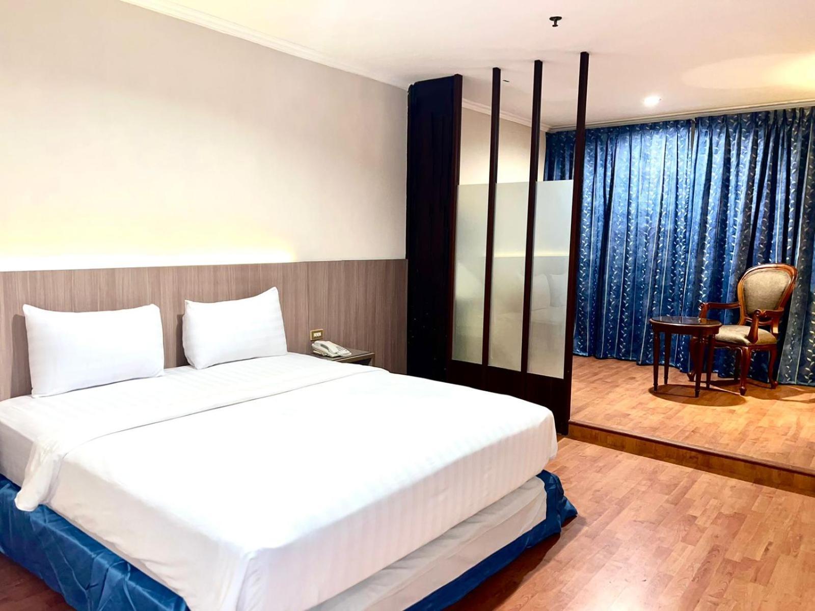 פאלמבאנג Royal Asia Hotel מראה חיצוני תמונה