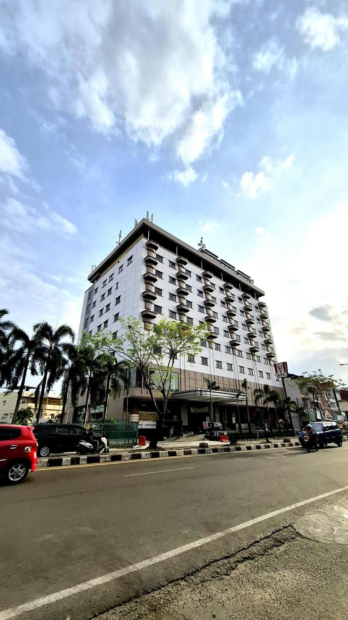פאלמבאנג Royal Asia Hotel מראה חיצוני תמונה